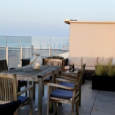 Apartman Attic In By The Nieuwpoort