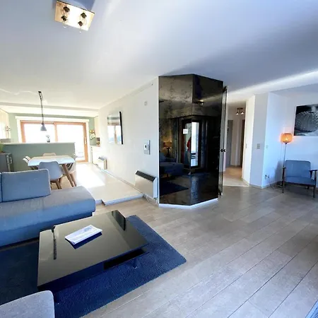 Attic In By The * Nieuwpoort